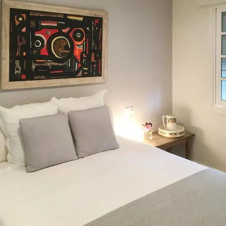 Villa Sleeps 4 With Wifi Hio